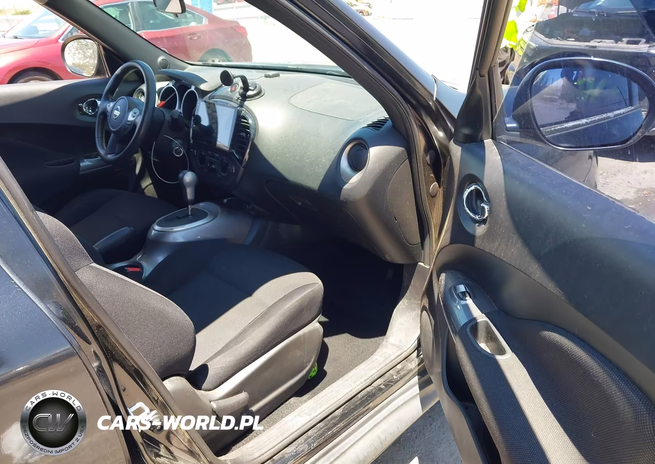 2014 Nissan Juke S VIN:JN8AF5MV4ET482794 - 5