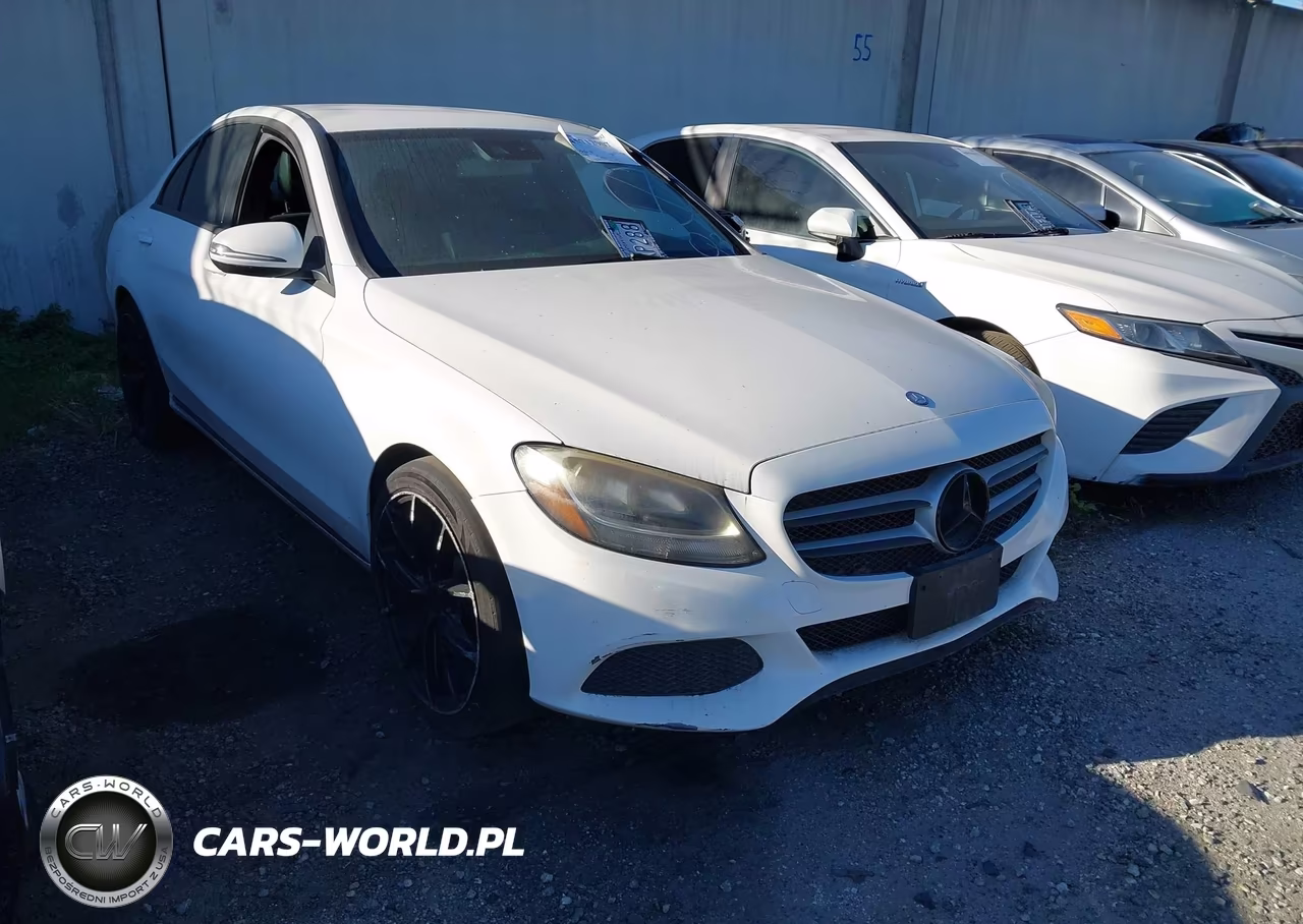 2016 Mercedes-Benz C 300