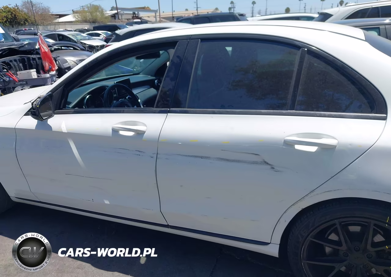 2016 Mercedes-Benz C 300 VIN:55SWF4JB8GU157978 - 15