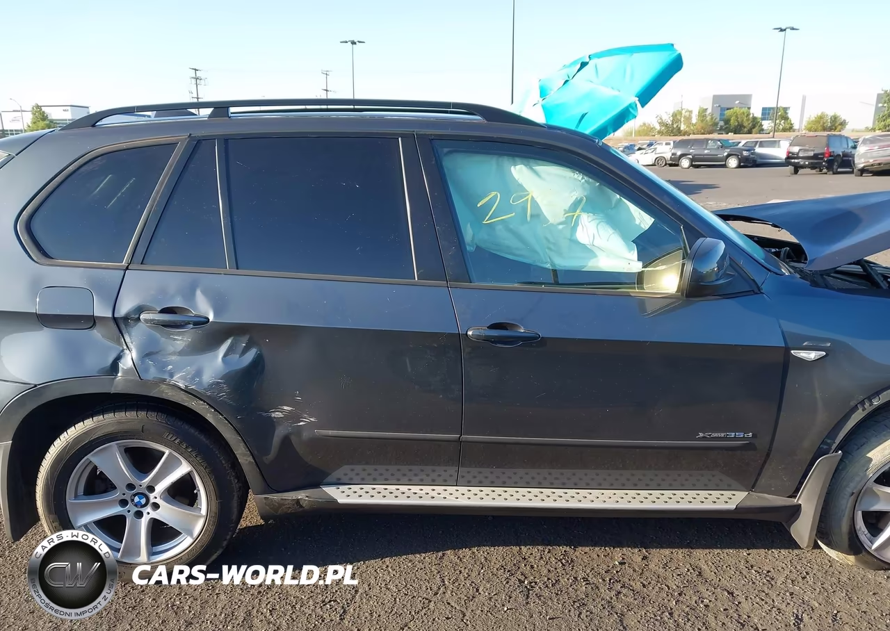 2011 BMW X5 xDrive35D VIN:5UXZW0C56BL662274 - 14