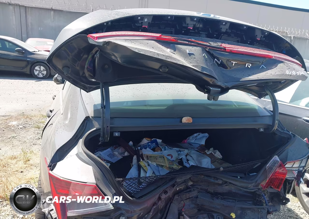 2023 Hyundai Elantra Hybrid Limited VIN:KMHLN4AJ1PU086625 - 16