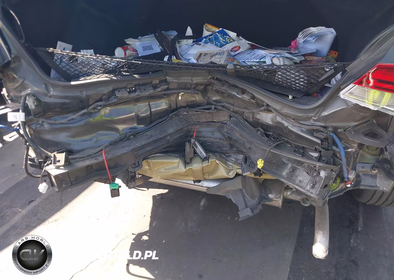 2023 Hyundai Elantra Hybrid Limited VIN:KMHLN4AJ1PU086625 - 17