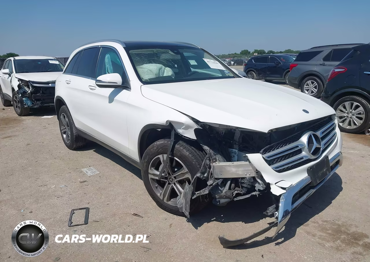 2019 Mercedes-Benz Glc 300 – zdjęcie 1 z 16