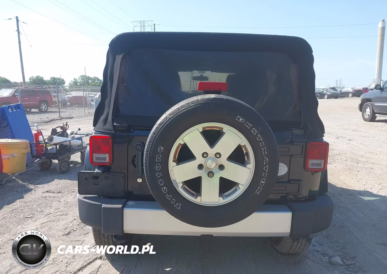 2012 Jeep Wrangler Unlimited Sahara VIN:1C4BJWEG7CL169370 - 15