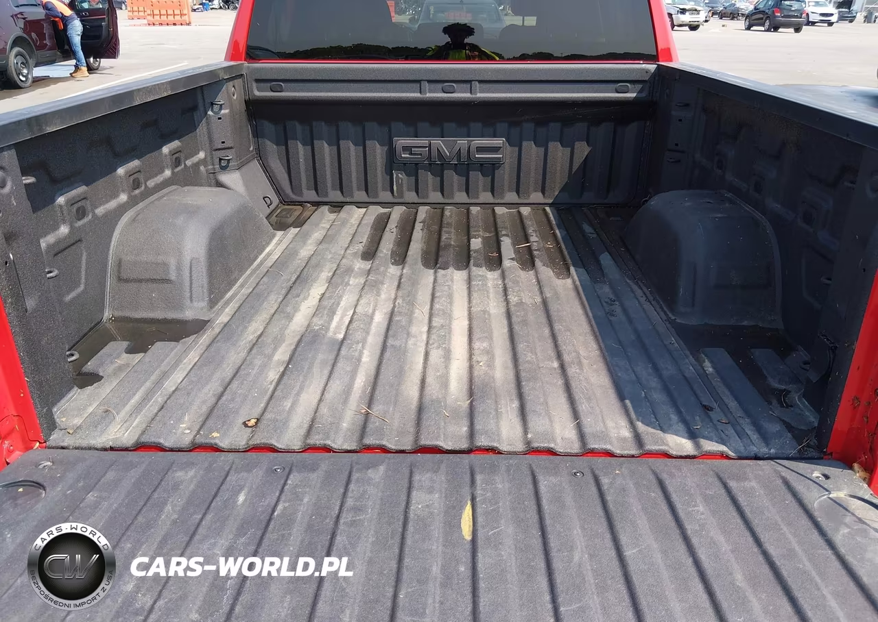 2025 GMC Sierra 1500 4Wd Short Box Elevation With 3Sb VIN:1GTUUCED6SZ212421 - 12