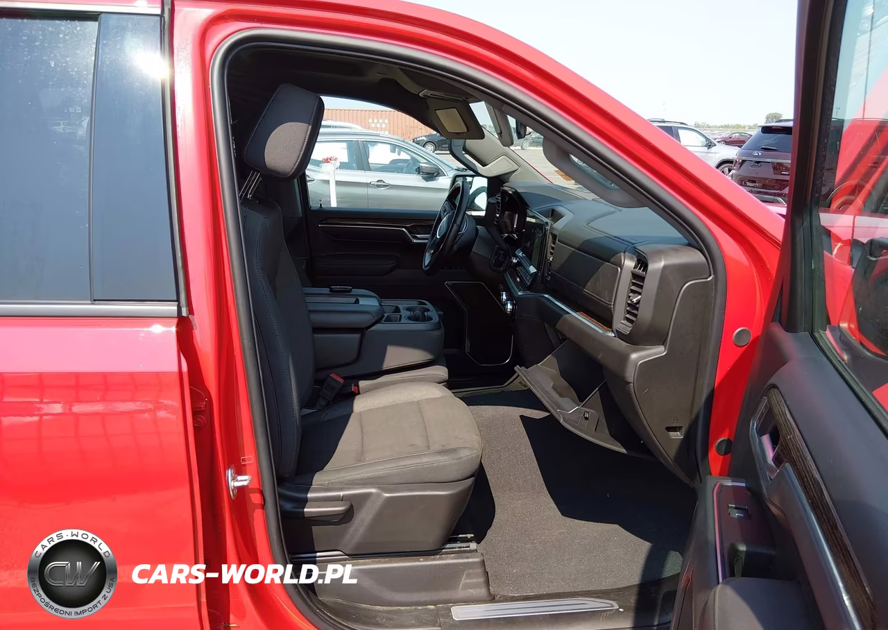2025 GMC Sierra 1500 4Wd Short Box Elevation With 3Sb VIN:1GTUUCED6SZ212421 - 5