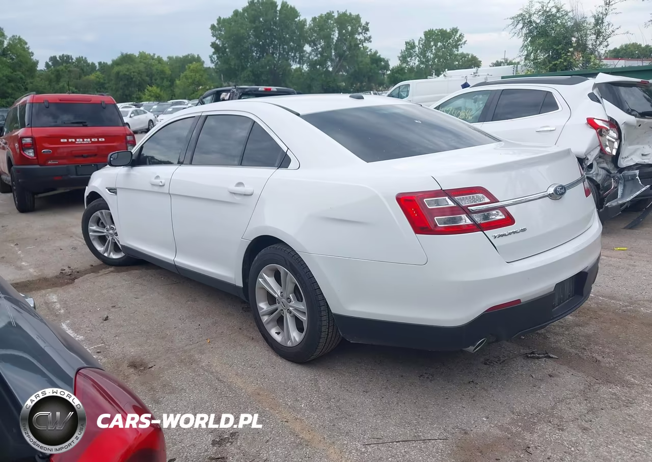 2018 Ford Taurus Se VIN:1FAHP2D85JG134060 - 3