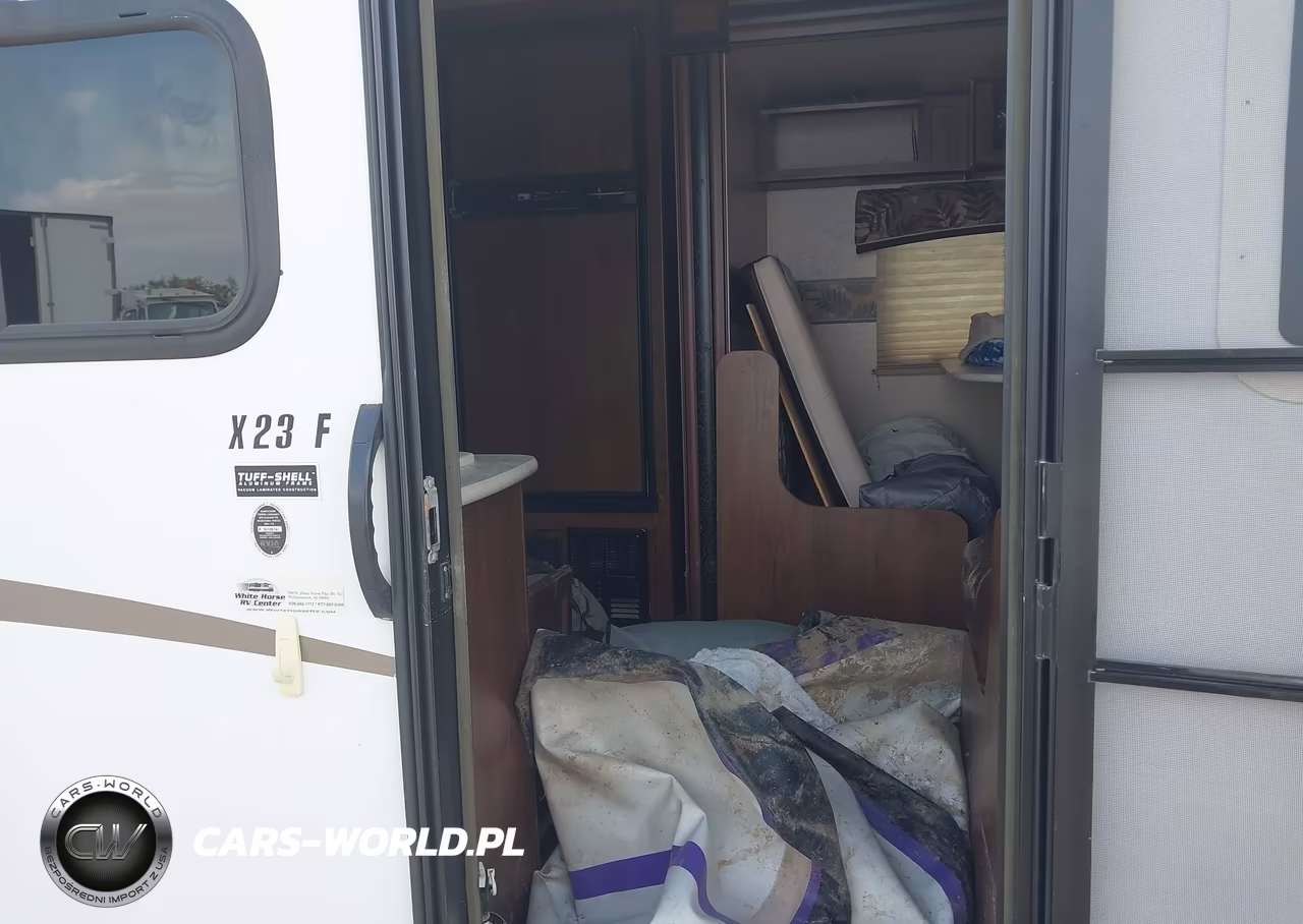 2015 Jayco Camper VIN:1UJBJHBL2F1JF0105 - 5