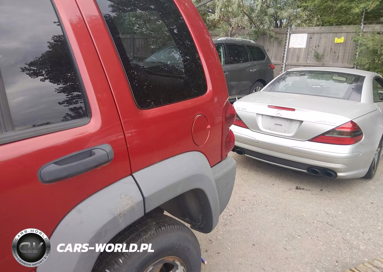 2006 Jeep Liberty Sport VIN:1J4GL48K86W279832 - 6