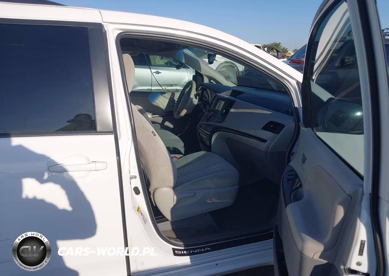 2014 Toyota Sienna Le V6 8 Passenger VIN:5TDKK3DC7ES430671 - 5