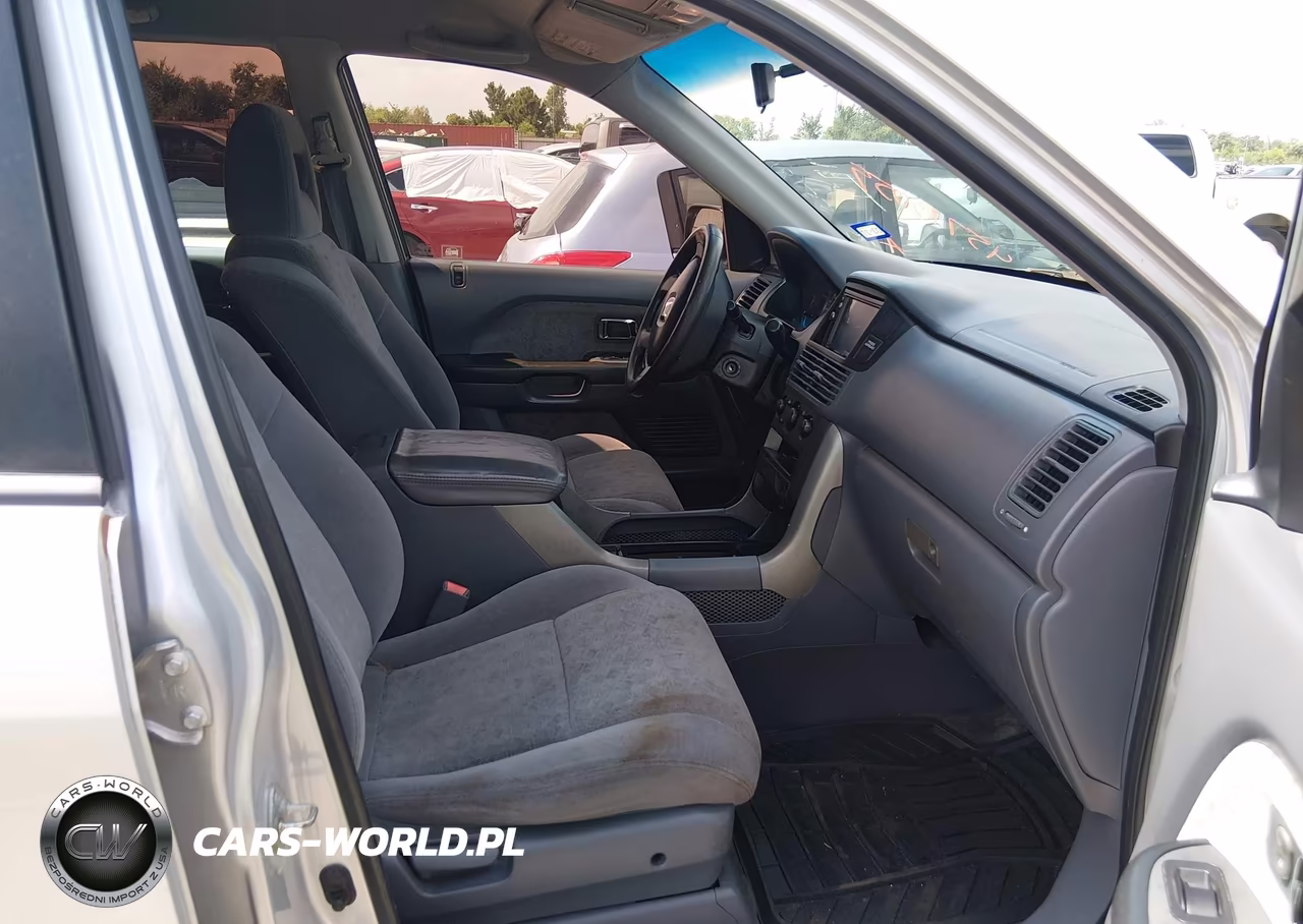 2005 Honda Pilot Lx VIN:2HKYF18105H551916 - 5