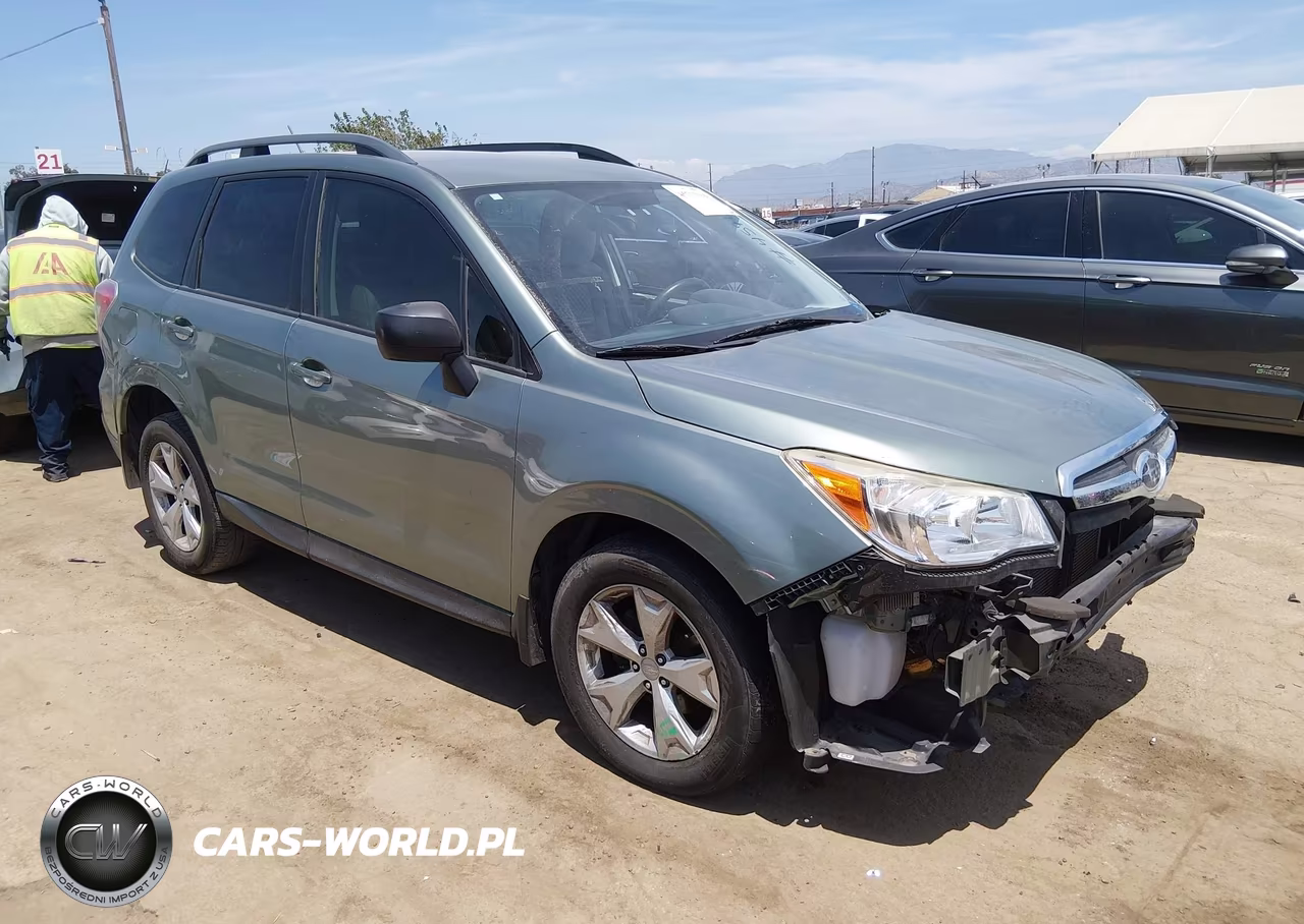 2015 Subaru Forester 2.5I – zdjęcie 1 z 16