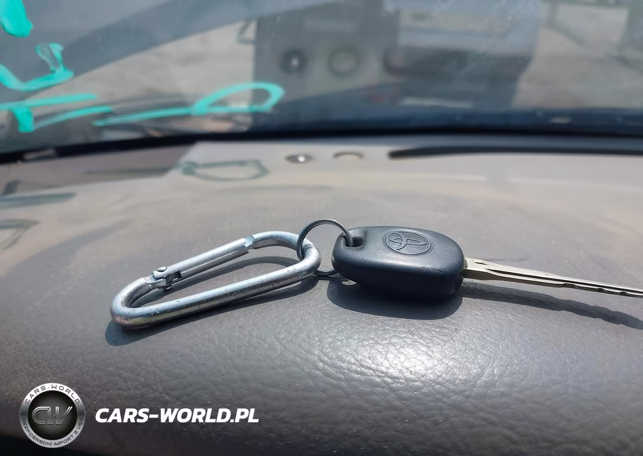 2003 Toyota Camry Xle V6 VIN:4T1BF32KX3U060786 - 11