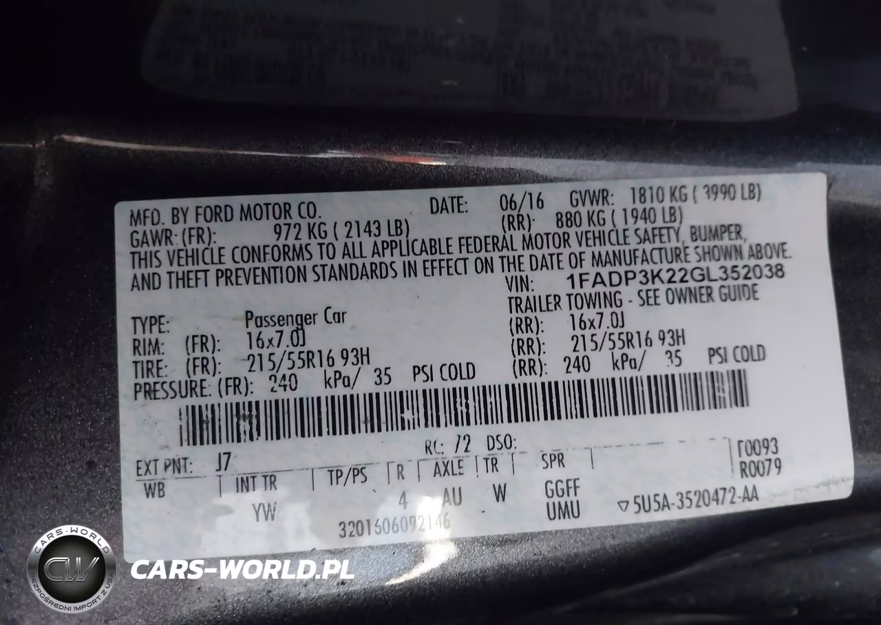 2016 Ford Focus Se VIN:1FADP3K22GL352038 - 9