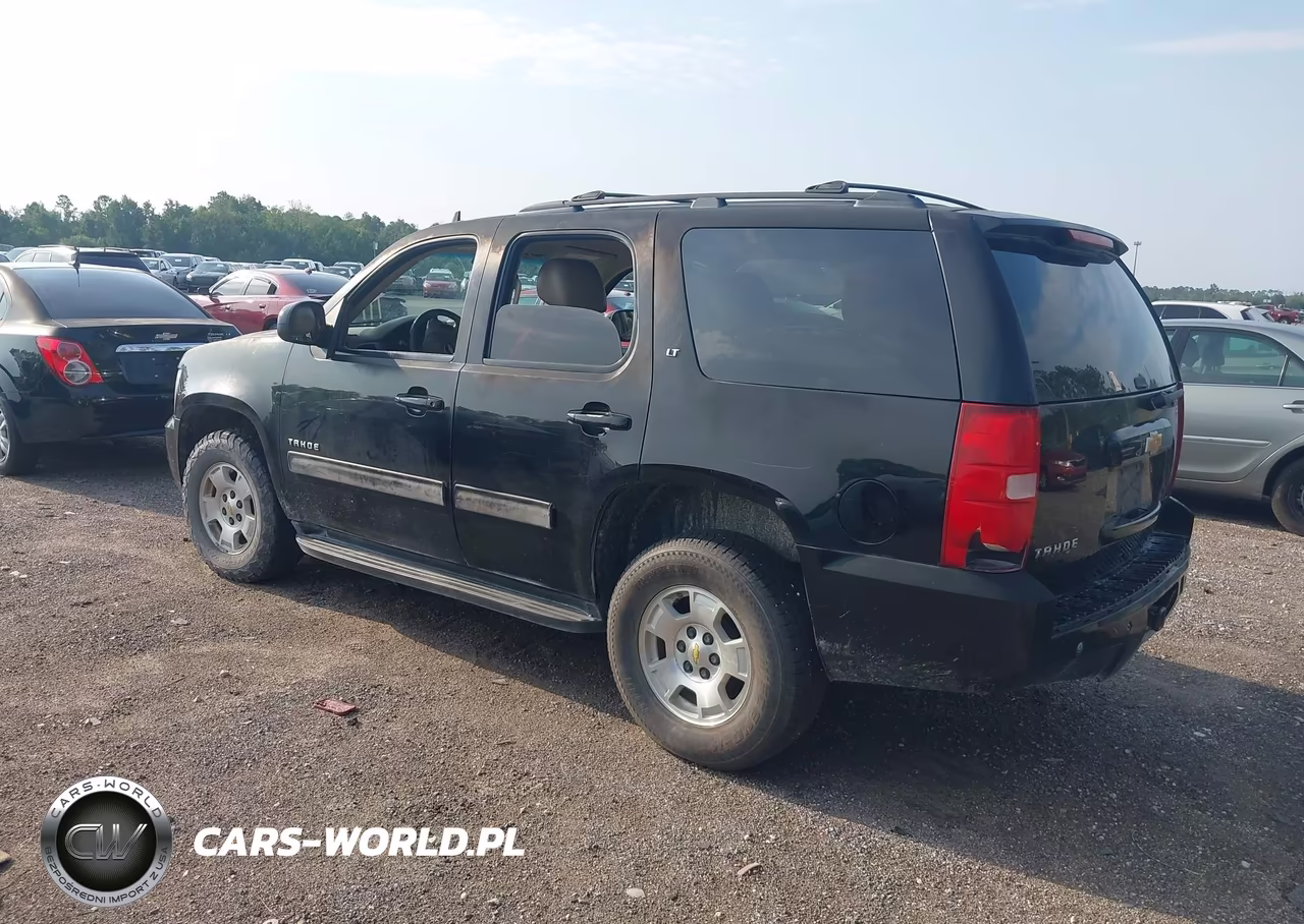 2013 Chevrolet Tahoe Lt VIN:1GNSCBE02DR333040 - 3