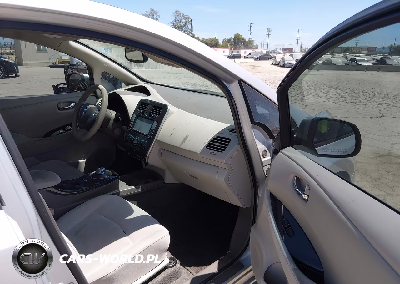 2011 Nissan Leaf Sl VIN:JN1AZ0CPXBT003835 - 5