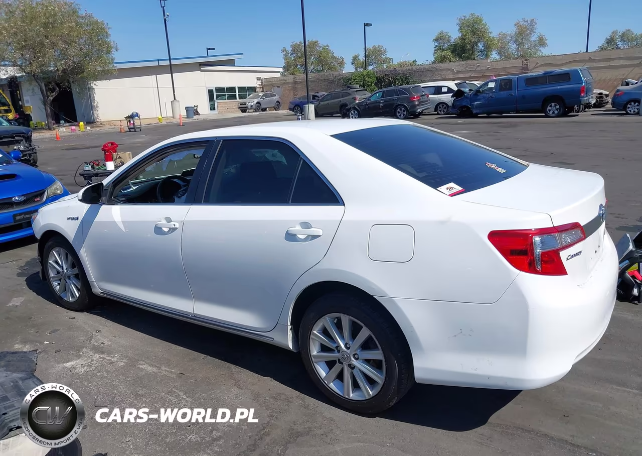 2013 Toyota Camry Hybrid Xle VIN:4T1BD1FK8DU064180 - 14