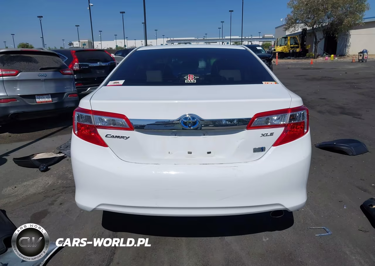 2013 Toyota Camry Hybrid Xle VIN:4T1BD1FK8DU064180 - 16