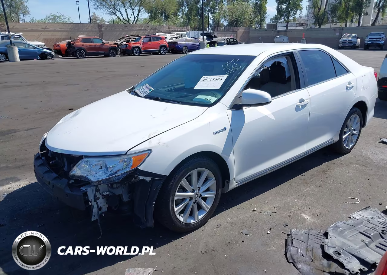 2013 Toyota Camry Hybrid Xle VIN:4T1BD1FK8DU064180 - 2