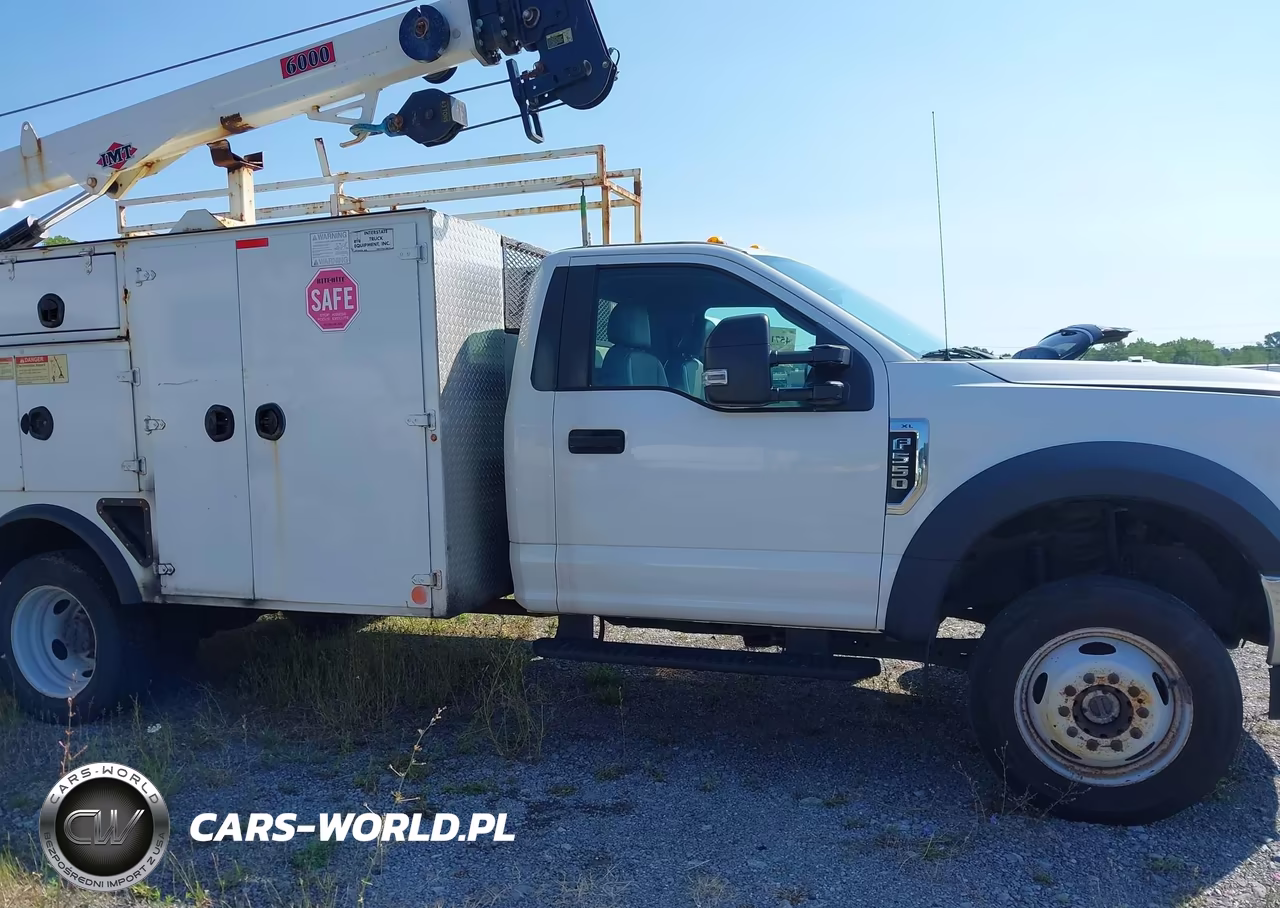 2019 Ford F-550 Chassis Xl VIN:1FDUF5HY8KEE92107 - 13