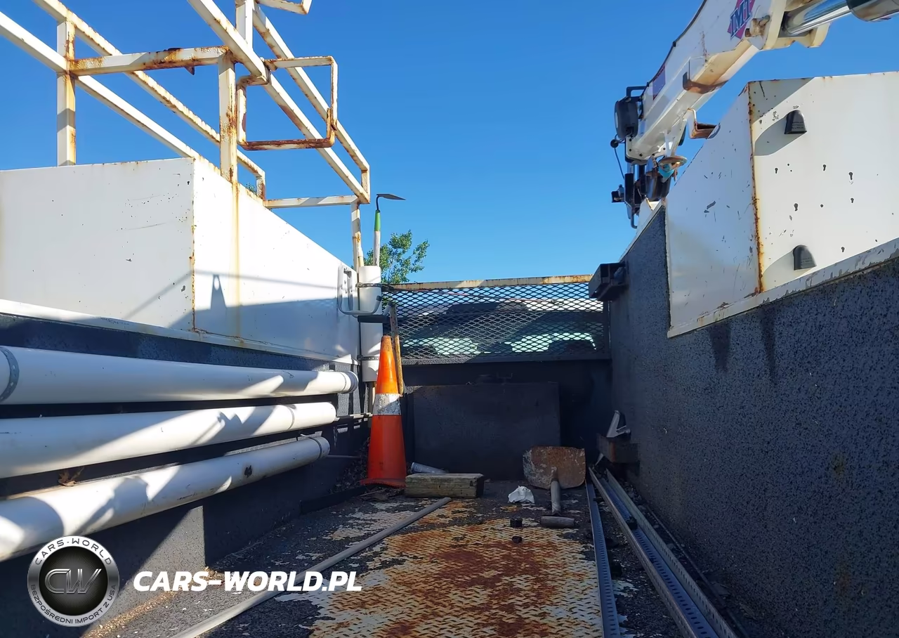 2019 Ford F-550 Chassis Xl VIN:1FDUF5HY8KEE92107 - 6