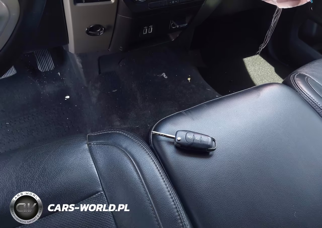 2019 Ford F-250 Lariat VIN:1FT7W2BT7KED42244 - 11