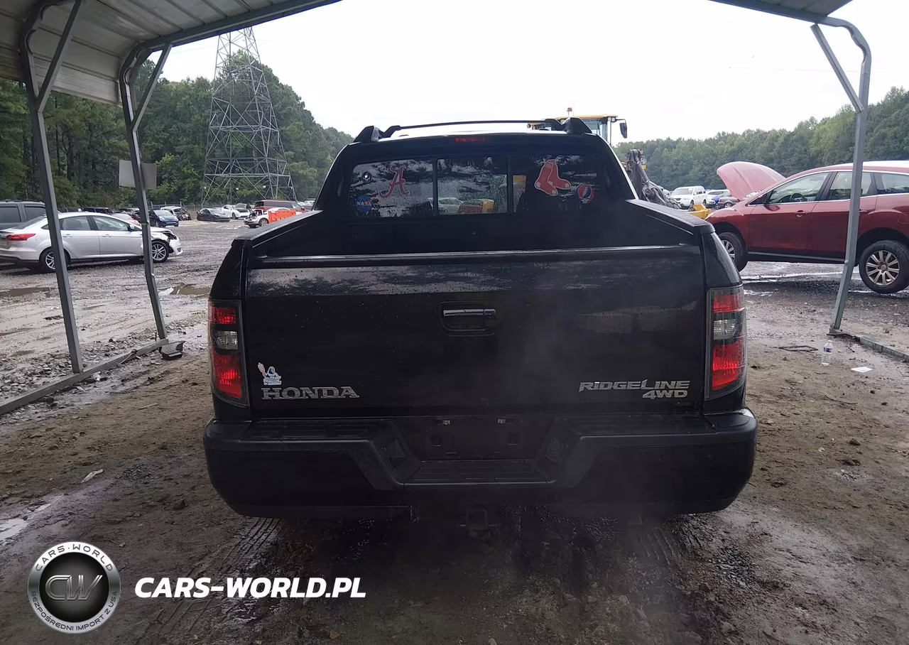 2014 Honda Ridgeline Sport VIN:5FPYK1F78EB008760 - 16