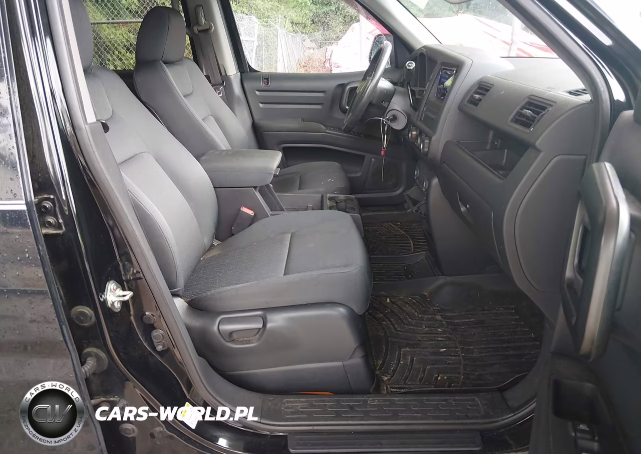 2014 Honda Ridgeline Sport VIN:5FPYK1F78EB008760 - 5