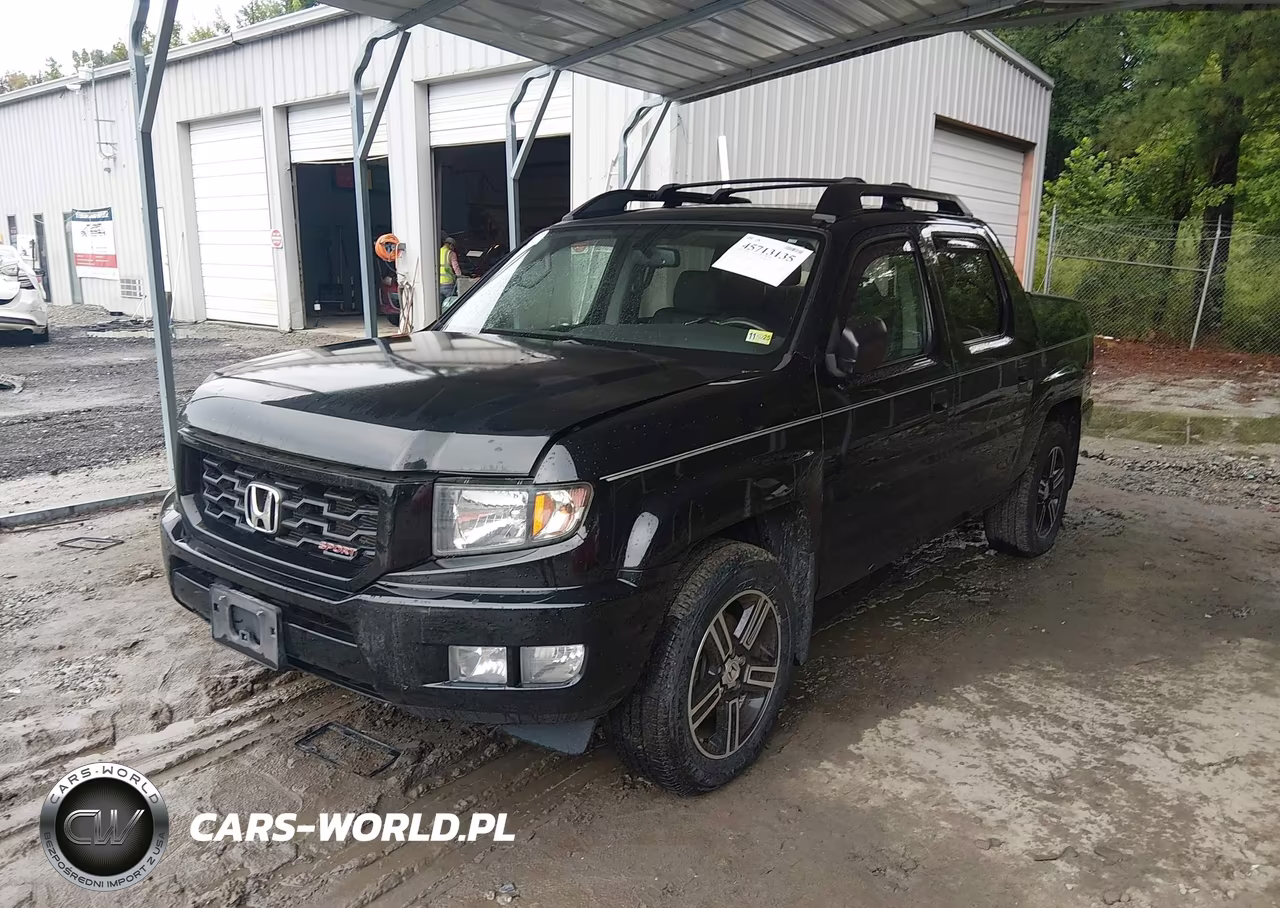 2014 Honda Ridgeline Sport VIN:5FPYK1F78EB008760 - 6