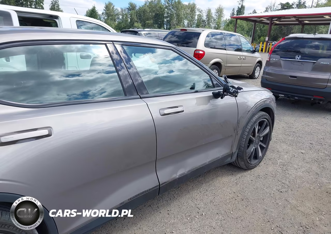 2021 Polestar 2 Launch Edition VIN:LPSED3KAXML010503 - 6
