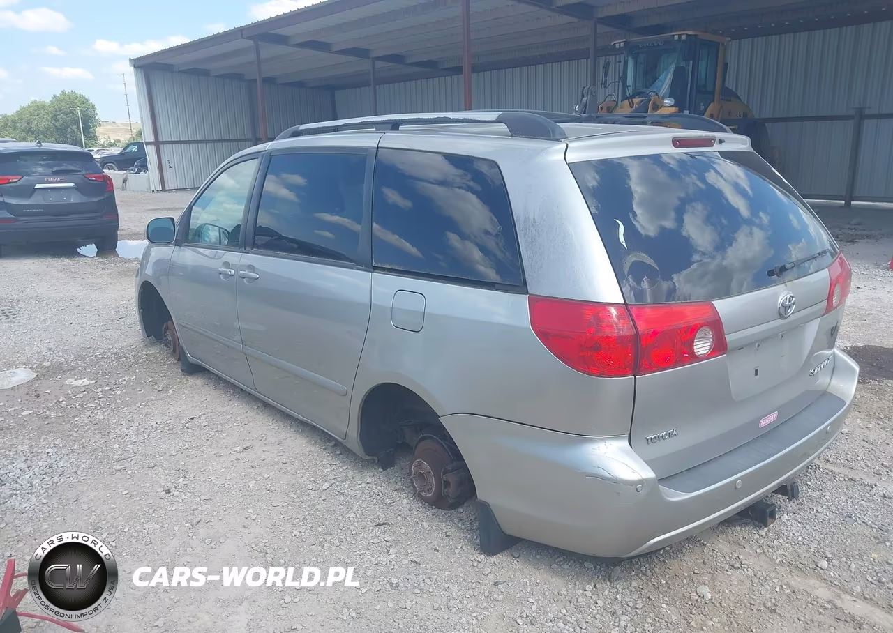 2009 Toyota Sienna Xle VIN:5TDZK22C59S228946 - 3