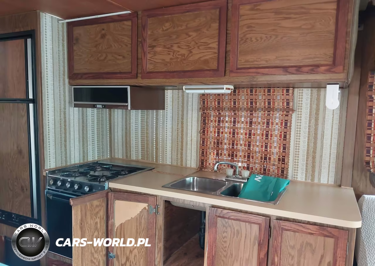 1979 Winnebago Chieftain VIN:M40CA9T512849 - 12