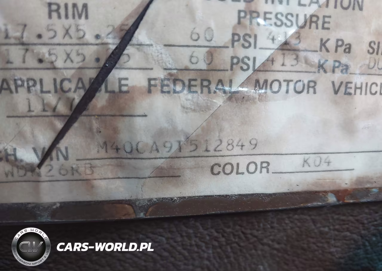 1979 Winnebago Chieftain VIN:M40CA9T512849 - 9