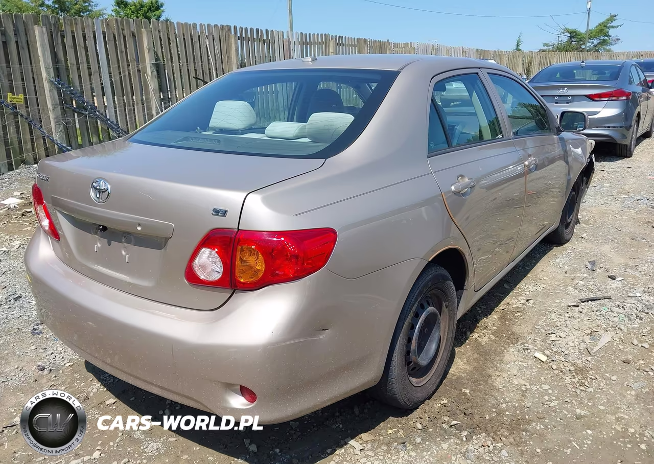 2010 Toyota Corolla Le VIN:2T1BU4EE7AC229341 - 4