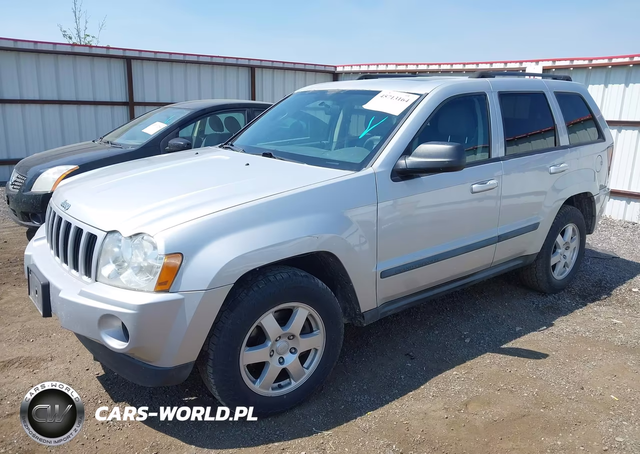 2007 Jeep Grand Cherokee Laredo VIN:1J8GR48K47C560672 - 2