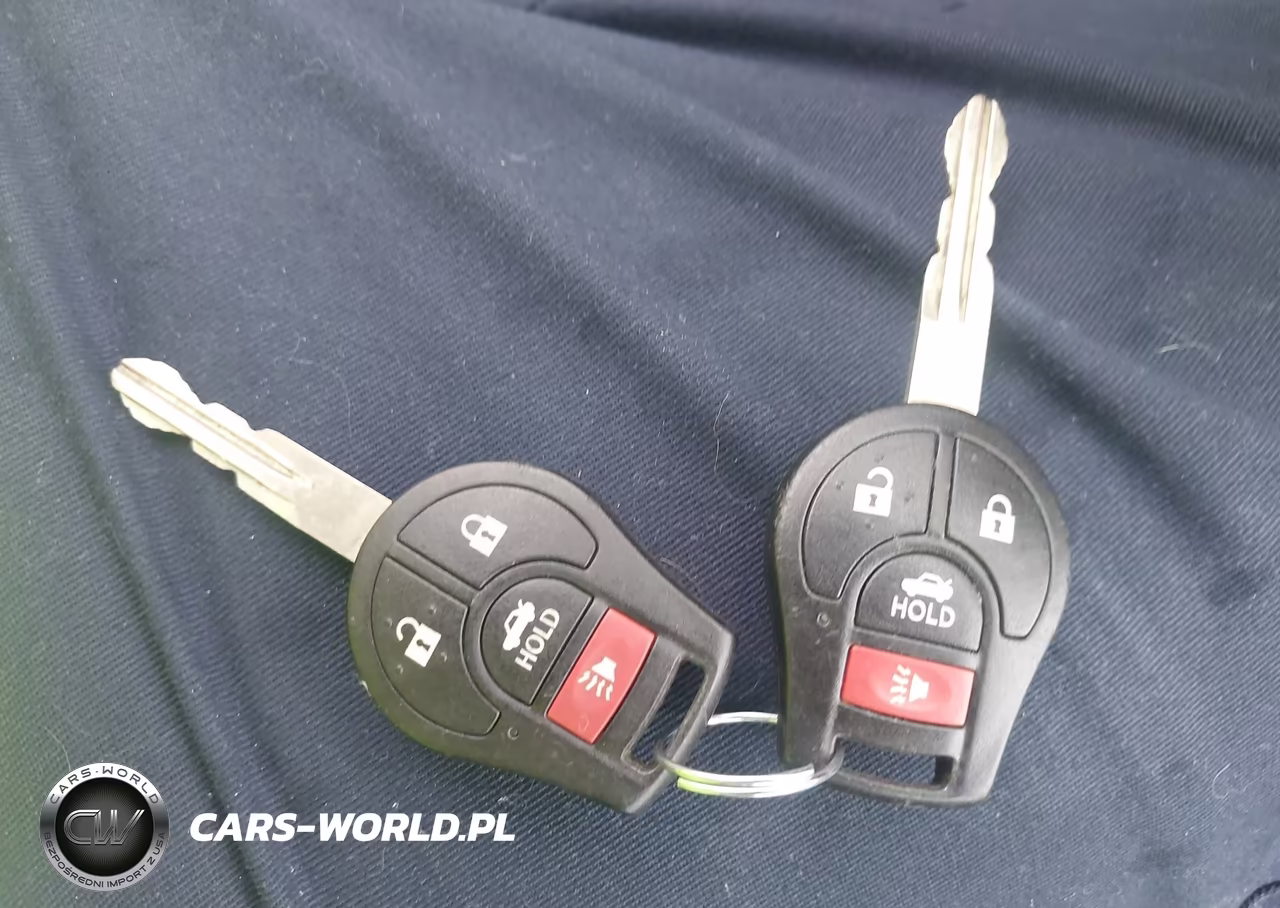 2018 Nissan Sentra S VIN:3N1AB7AP2JY280713 - 11