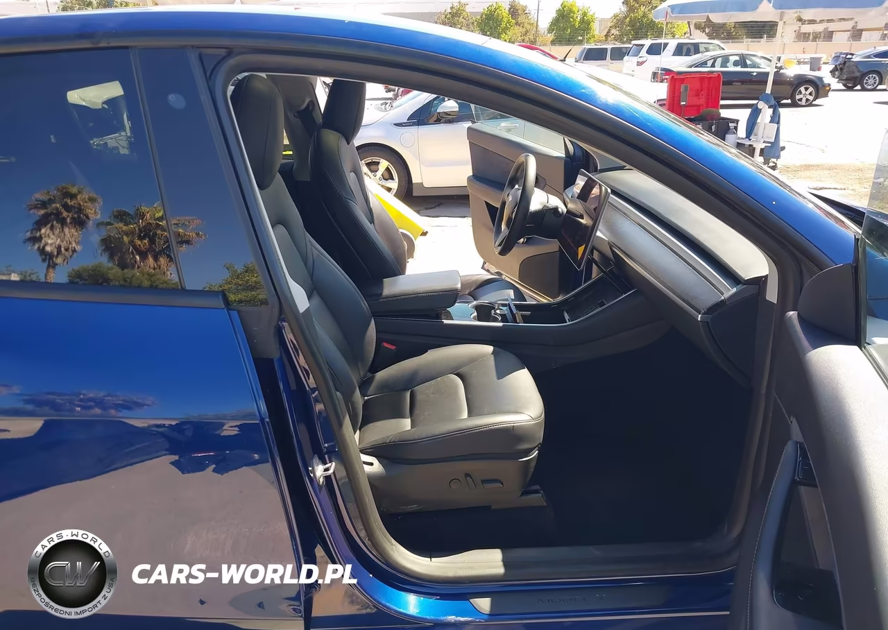 2020 Tesla Model Y Long Range Dual Motor All-Wheel Drive VIN:5YJYGDEE5LF015156 - 5