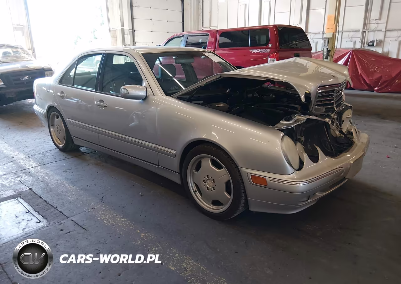 2001 Mercedes-Benz E 320