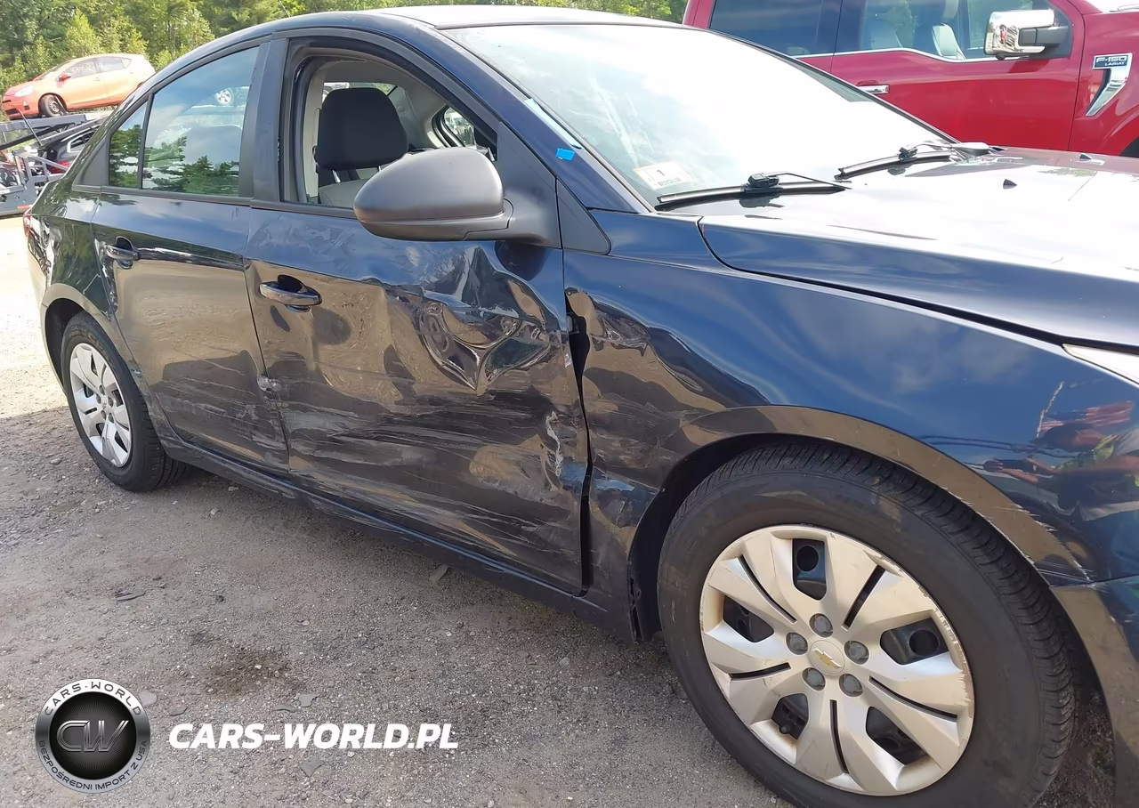 2014 Chevrolet Cruze Ls Auto VIN:1G1PA5SG5E7279892 - 6
