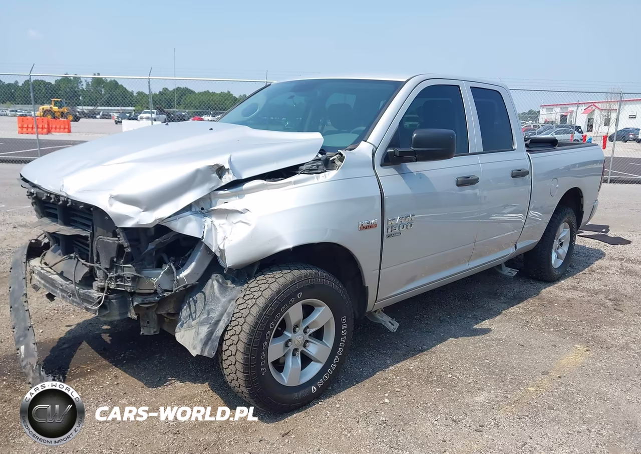 2019 Ram 1500 Classic Express 4X2 6'4 Box VIN:1C6RR6FT1KS500426 - 2