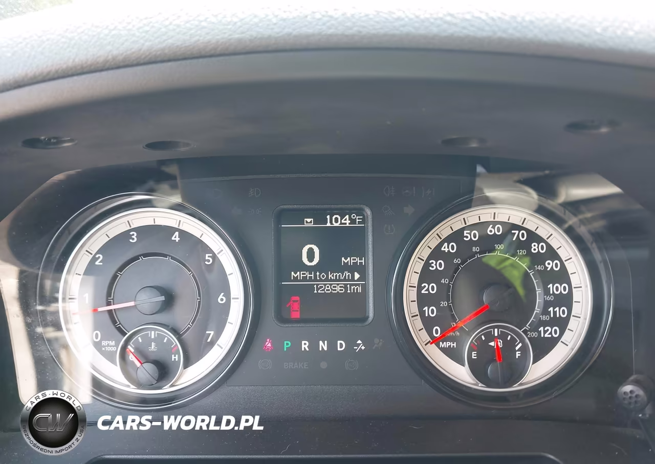 2019 Ram 1500 Classic Express 4X2 6'4 Box VIN:1C6RR6FT1KS500426 - 7