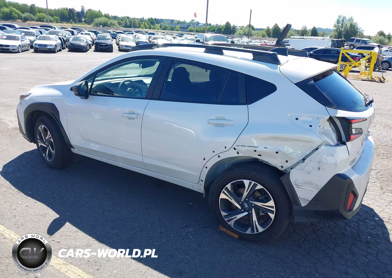 2025 Subaru Crosstrek Premium VIN:JF2GUHDCXSH215123 - 3