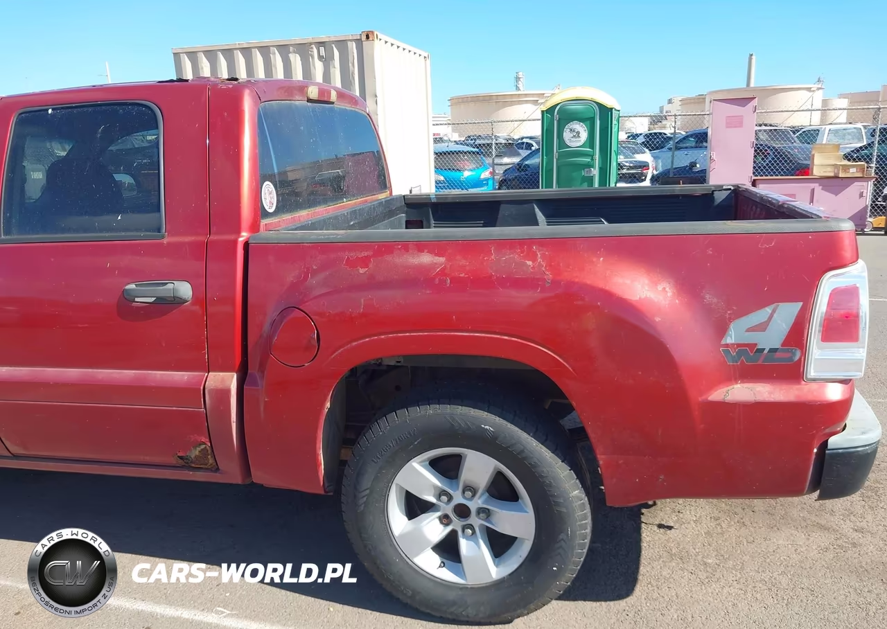 2006 Mitsubishi Raider Duro Cross V8 VIN:1Z7HT38NX6S501121 - 16