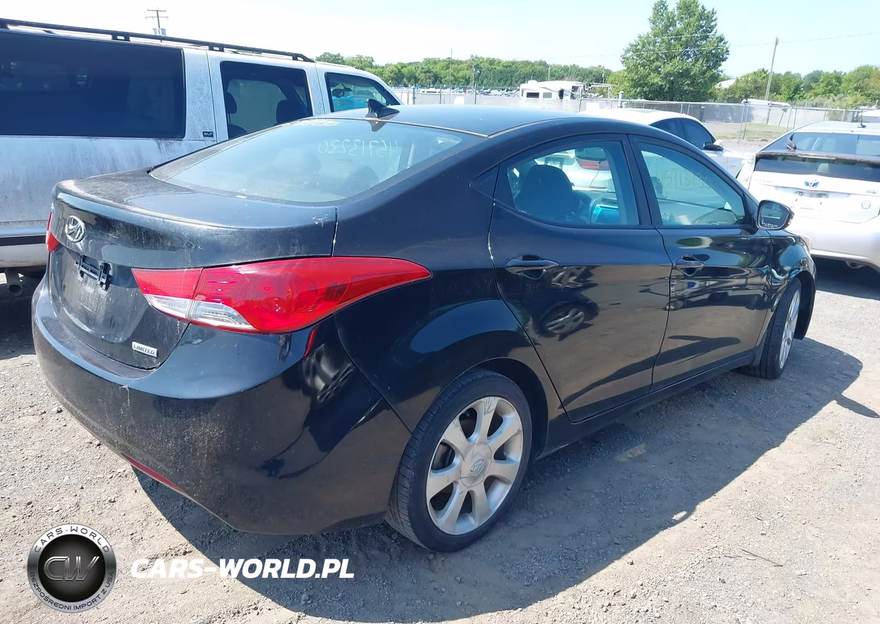 2012 Hyundai Elantra Limited (Ulsan Plant) VIN:KMHDH4AE7CU285851 - 4