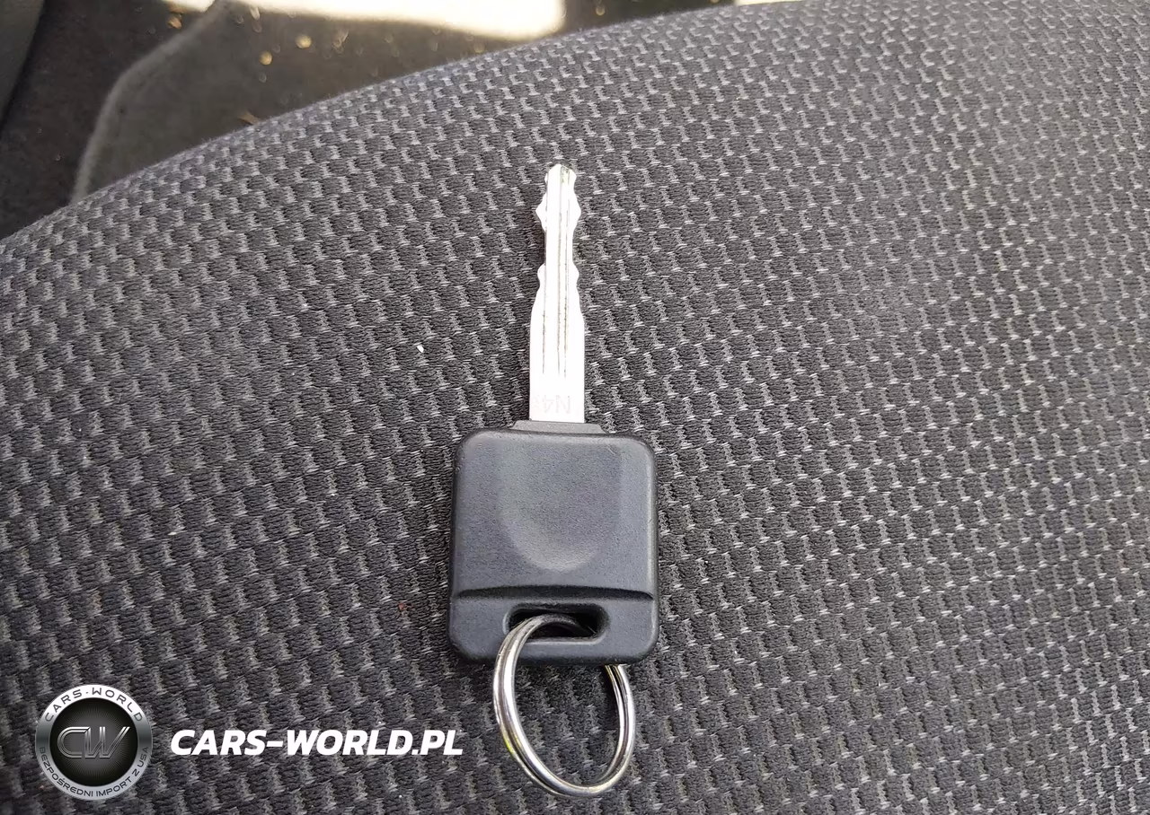 2019 Nissan Sentra S VIN:3N1AB7AP7KY344746 - 11