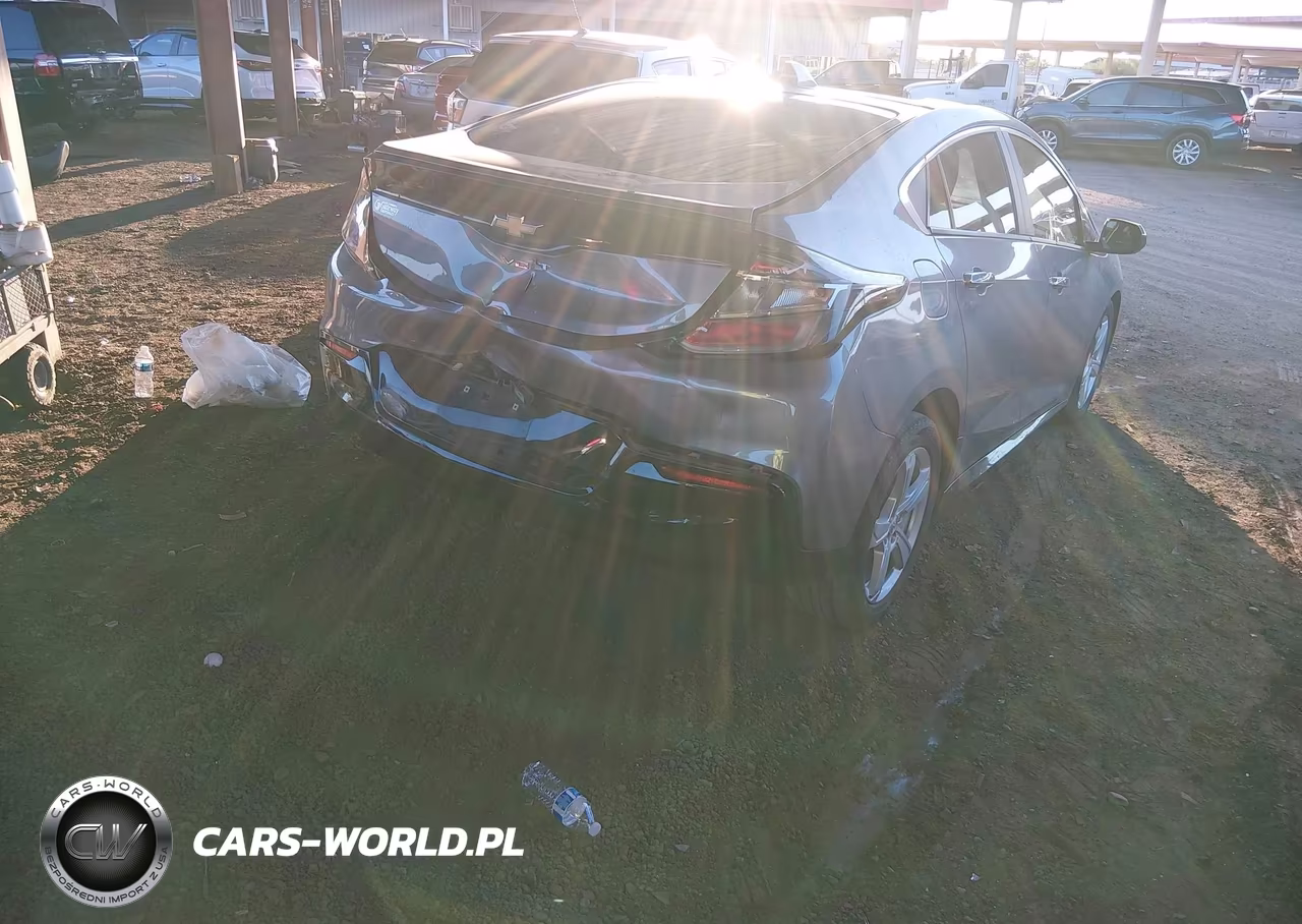 2018 Chevrolet Volt Lt VIN:1G1RC6S58JU158812 - 4