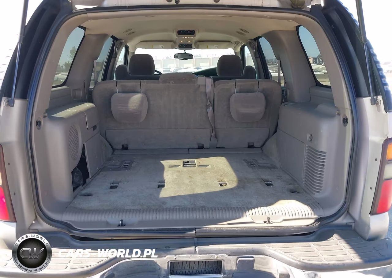 2004 Chevrolet Tahoe Ls VIN:1GNEC13V04R124658 - 12