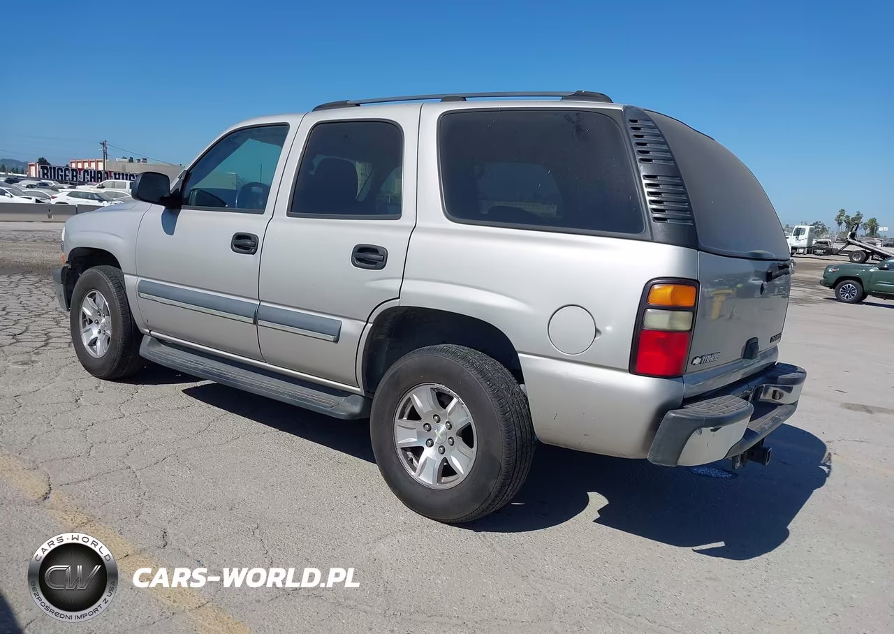 2004 Chevrolet Tahoe Ls VIN:1GNEC13V04R124658 - 3