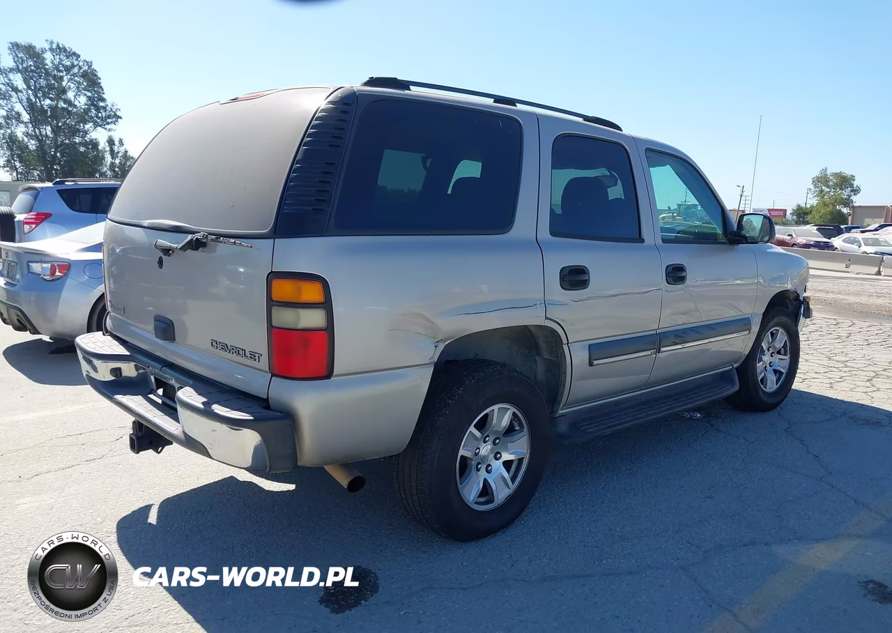 2004 Chevrolet Tahoe Ls VIN:1GNEC13V04R124658 - 4