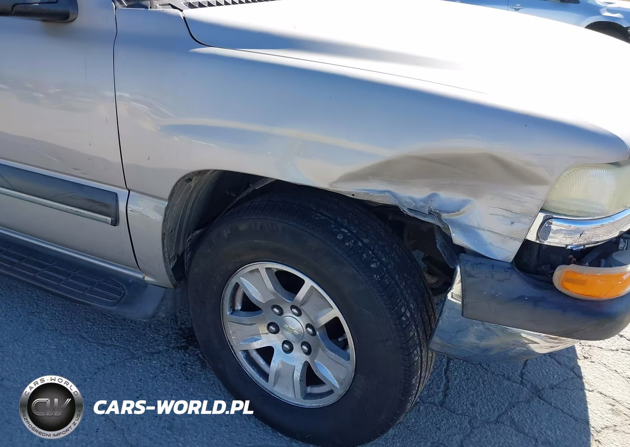 2004 Chevrolet Tahoe Ls VIN:1GNEC13V04R124658 - 6